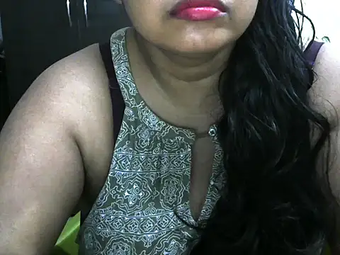 bosemalini online show from October 31, 5:47 pm