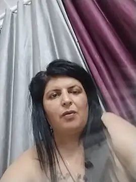 Snapshot of Jann_Riya333 chatting on July 1, 1:56 pm Jann Riya333 online show from July 1, 1:56 pm