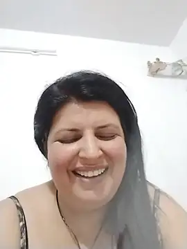 Snapshot of Jann_Riya333 chatting on July 9, 8:18 am Jann Riya333 online show from July 9, 8:18 am