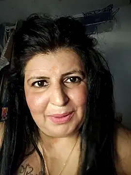 Snapshot of Jann_Riya333 chatting on July 15, 9:36 am Jann Riya333 online show from July 15, 9:36 am
