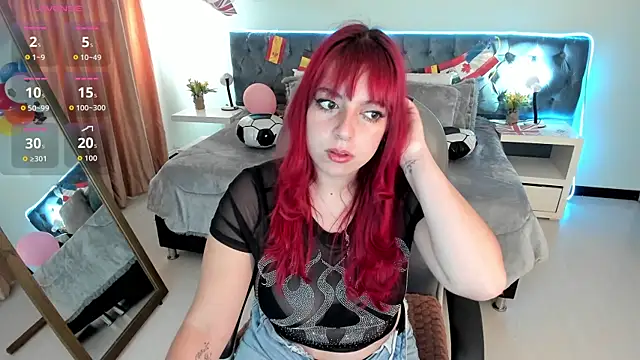 Snapshot of Blair_red_ chatting on July 6, 11:51 am Blair red online show from July 6, 11:51 am