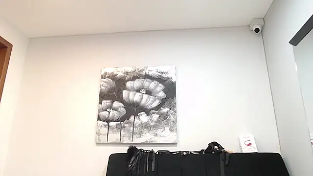 DonnaJoness online show from October 11, 8:29 pm