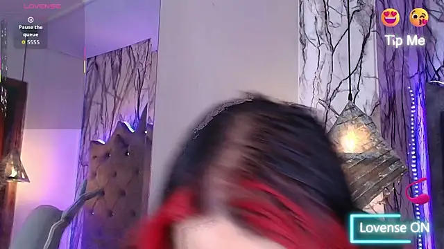 Zami Escobar of online show from March 20, 6:40 am