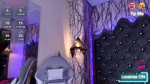 Zami Escobar of online show from April 8, 3:45 pm