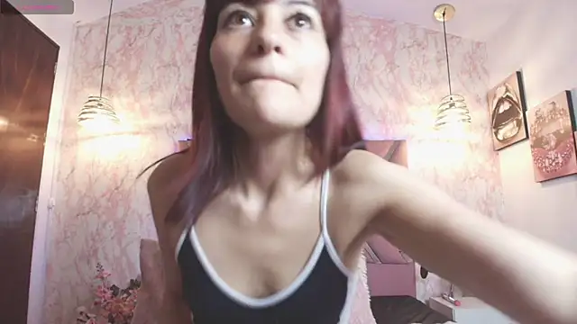 Snapshot of Candy_Hott7 chatting on February 28, 1:23 pm Candy Hott7 online show from February 28, 1:23 pm