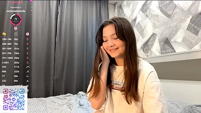 KiraVelvet online show from October 24, 7:21 pm