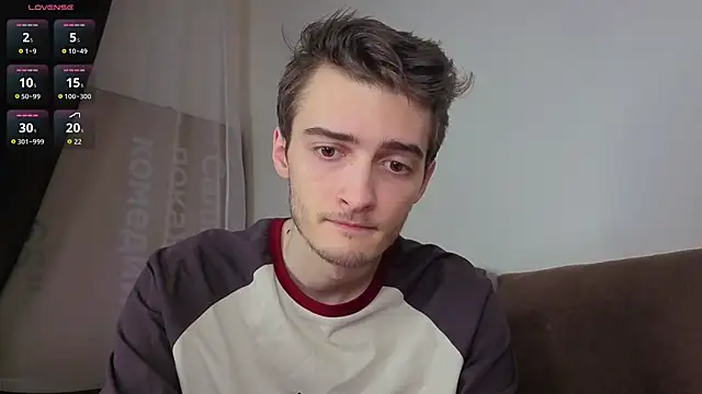 spider    man online show from February 28, 5:03 pm