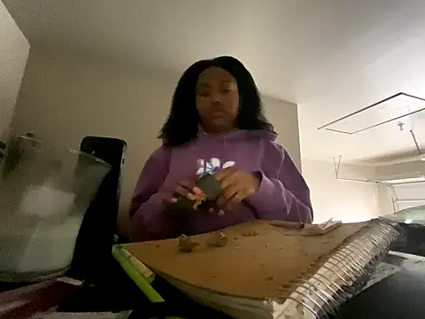 princesslivv online show from October 25, 7:08 pm