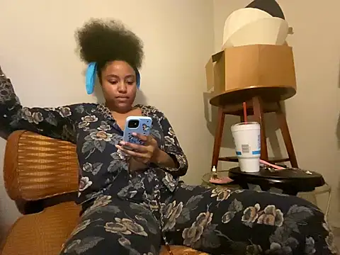 princesslivv online show from May 29, 12:52 am
