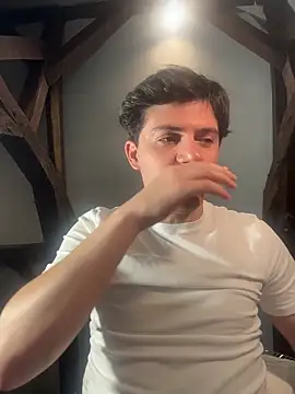 dock 75 online show from November 14, 9:02 pm