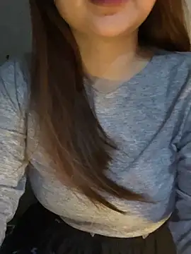 Snapshot of Hinne07 chatting on February 12, 9:15 am Hinne07 online show from February 12, 9:15 am