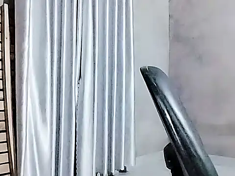 Siglemom sexy online show from November 26, 8:21 pm