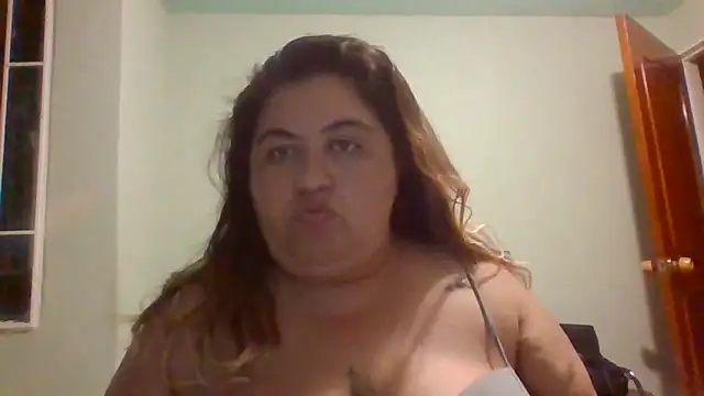 curvy diva  online show from December 1, 11:54 pm