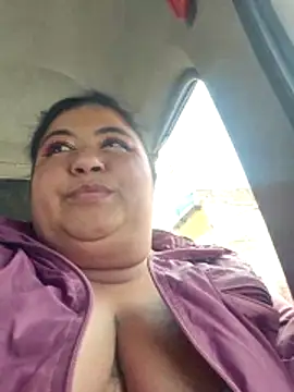 curvy diva  online show from December 18, 6:03 pm