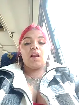 snow belle online show from February 15, 1:20 pm