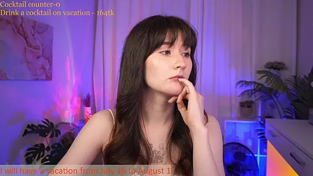 Snapshot of MayShawty chatting on July 7, 1:15 pm MayShawty online show from July 7, 1:15 pm