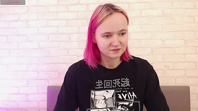 Ericha Stone online show from October 21, 8:04 am