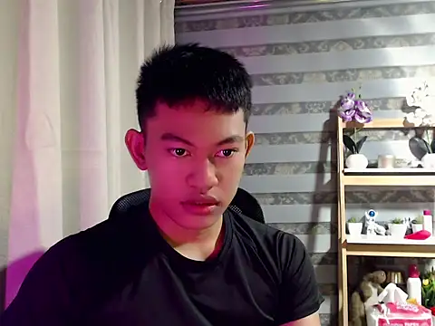 Make your ladyxx online show from March 17, 12:52 pm