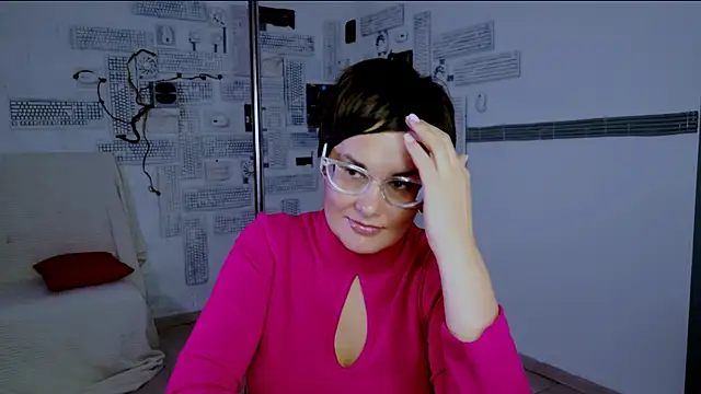 LauraDavidsons online show from October 8, 4:26 pm