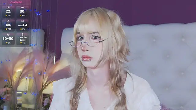 cutetomie online show from March 3, 9:10 pm