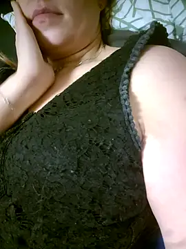 Carolinemiam online show from October 29, 3:20 am