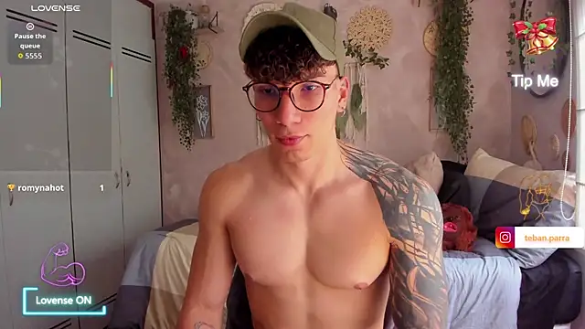 estebandi do online show from January 12, 12:21 pm