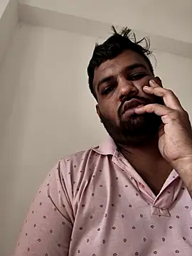 vinay smalldick online show from May 15, 11:12 pm