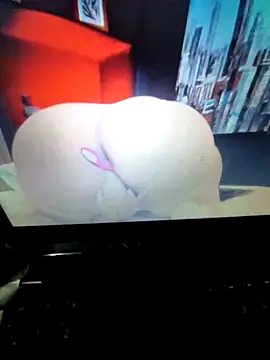 Snapshot of CVictorL10 chatting on November 14, 12:53 am CVictorL10 online show from November 14, 12:53 am