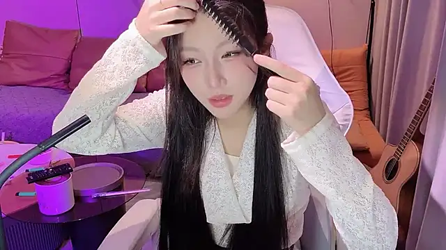 Snapshot of Lixinel-520 chatting on September 20, 9:21 am Lixinel-520 online show from September 20, 9:21 am