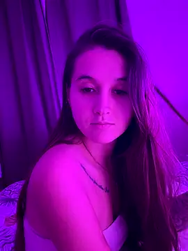 Snapshot of duomagique_off chatting on November 3, 8:43 pm duomagique off online show from November 3, 8:43 pm