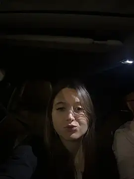 Snapshot of duomagique_off chatting on February 22, 3:07 am duomagique off online show from February 22, 3:07 am