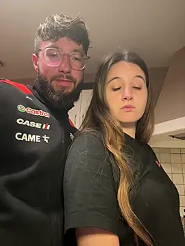 Snapshot of duomagique_off chatting on March 17, 8:12 pm duomagique off online show from March 17, 8:12 pm