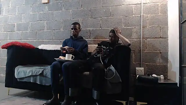 Snapshot of Vince_Favent chatting on September 26, 5:28 pm Vince Favent online show from September 26, 5:28 pm