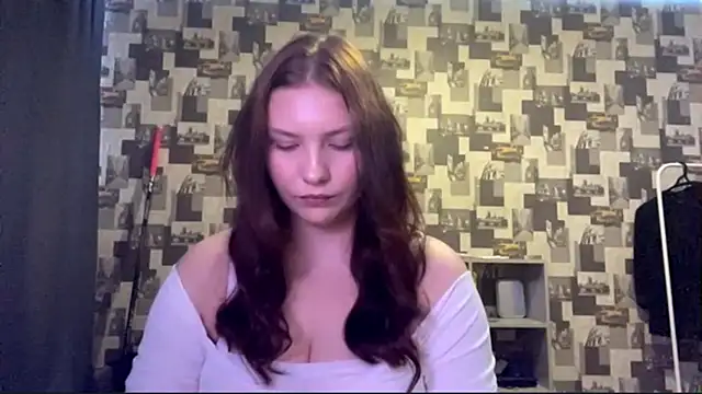 Snapshot of SwiiSweet chatting on September 23, 3:59 pm SwiiSweet online show from September 23, 3:59 pm