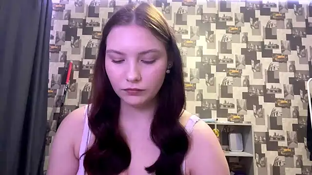 Snapshot of SwiiSweet chatting on September 25, 4:43 pm SwiiSweet online show from September 25, 4:43 pm