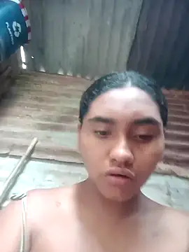 Lucy-Ferr online show from October 16, 2:51 pm