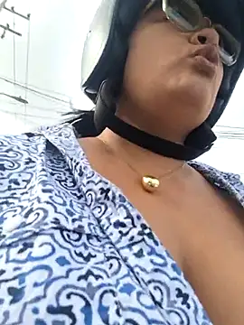 Milagros-hot online show from November 11, 8:42 pm