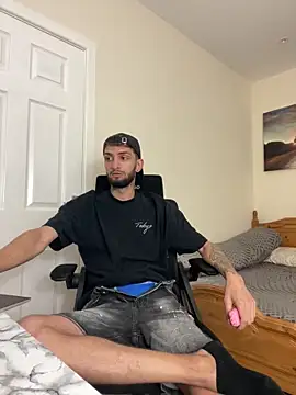 mixedcouplee69 online show from September 22, 3:25 pm