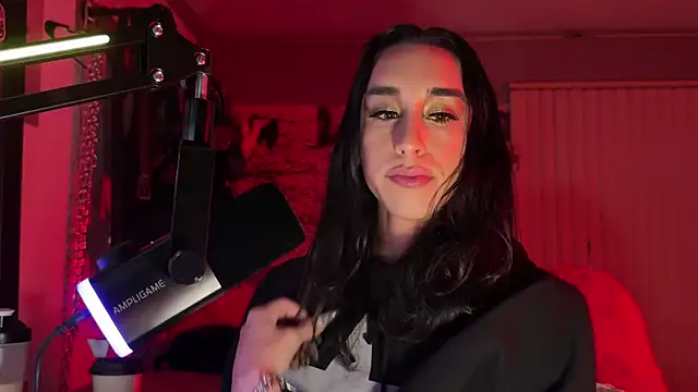 xoFrankie online show from April 15, 2:29 am