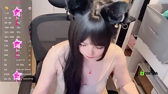 Snapshot of Zora_888 chatting on September 18, 5:04 pm Zora 888 online show from September 18, 5:04 pm