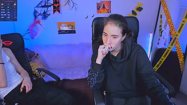 khloebeauty online show from November 4, 8:41 pm