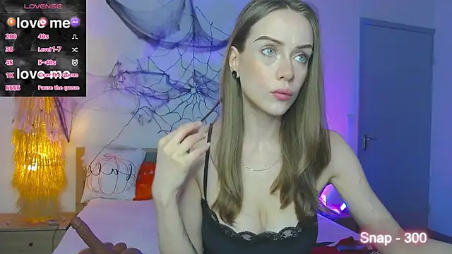 EvaLone1 online show from November 2, 9:06 pm