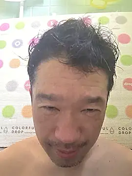 Snapshot of erosuke9 chatting on June 13, 10:18 pm erosuke9 online show from June 13, 10:18 pm