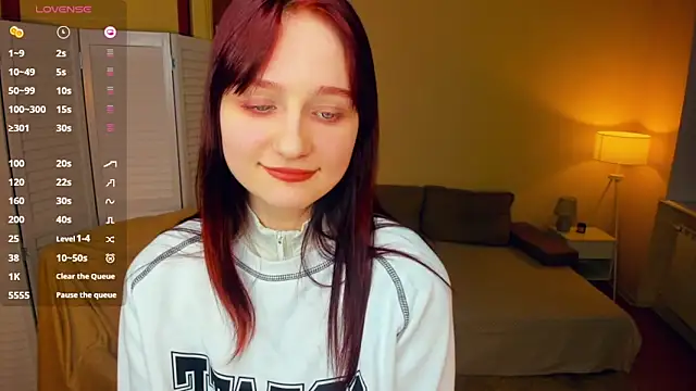 KatyKufel online show from March 13, 7:09 pm