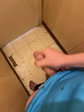 Yayou83 online show from March 12, 8:42 am