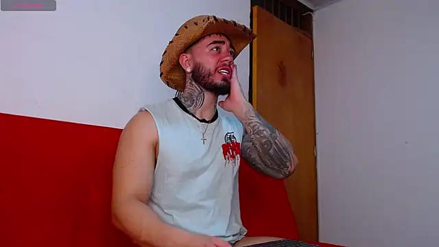 tommyblessd1 online show from September 11, 5:46 pm