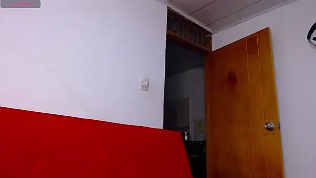 tommyblessd1 online show from September 26, 5:33 am