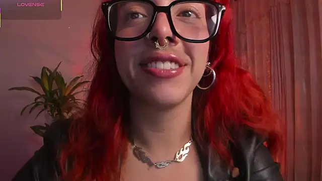 Snapshot of bri_von_dhara__ chatting on October 4, 1:09 pm bri von dhara online show from October 4, 1:09 pm