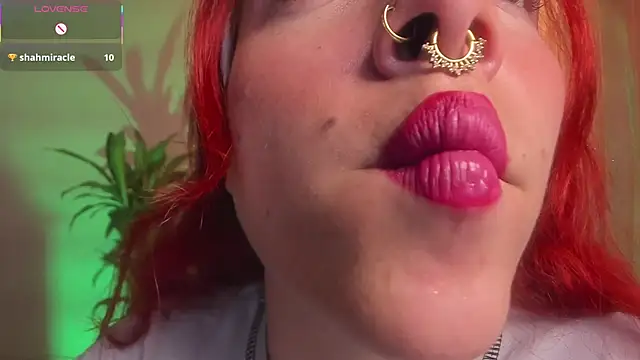 Snapshot of bri_von_dhara__ chatting on October 20, 1:00 pm bri von dhara online show from October 20, 1:00 pm