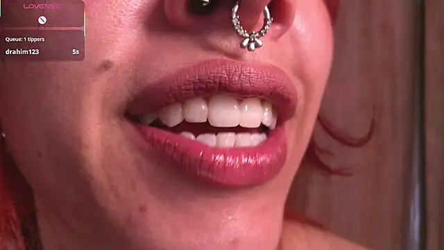 bri von dhara   online show from December 14, 4:34 pm